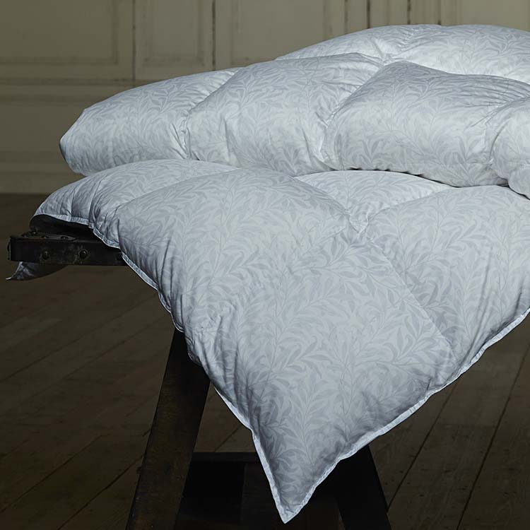 SD6669 羽毛掛け布団 (SDL) 175×210cm 1.5kg(詰めもの重量) SD6669 羽毛掛け布団 (SDL) 175×210cm 1.5kg(詰めもの重量)