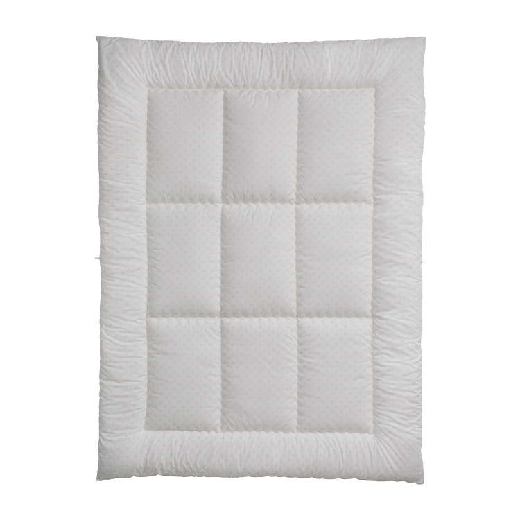 LB5010 ジュニア合繊掛けふとん 130×180cm