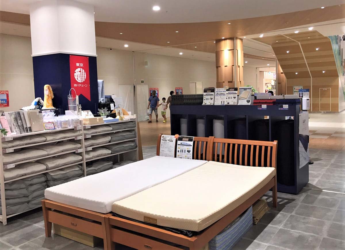 ショコリブ&ピローズ イーアス高尾店