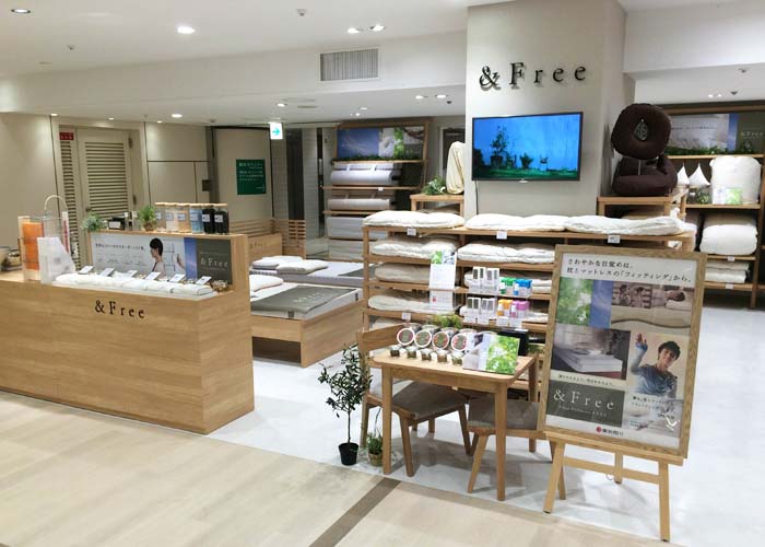 &Freeショップの店内写真