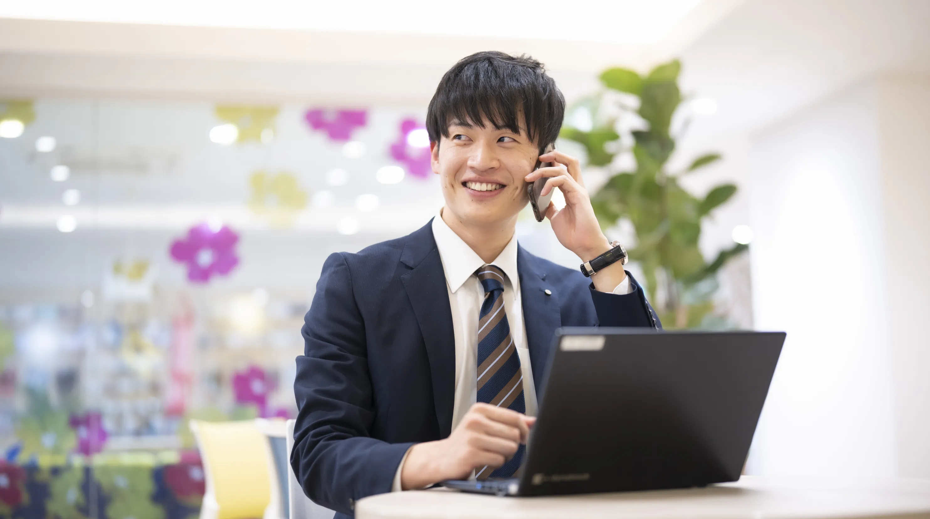 メインビジュアル