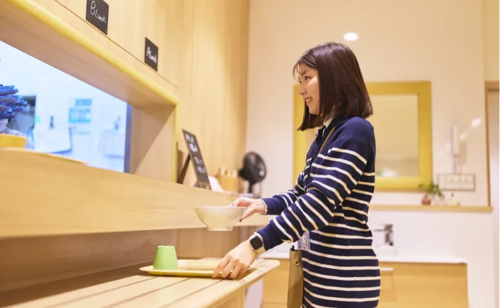 社員食堂カフェテリア