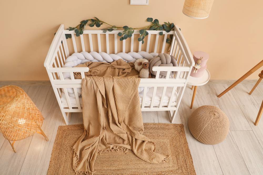 ベビーベット　使用期間3か月 ベビーベッドをいつまで使えばいい？｜nishikawa（西川）公式サイト