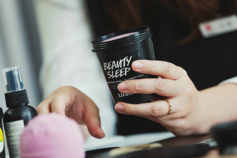 「美しい眠り」を考えて生まれた、潤いたっぷりのフェイスマスク