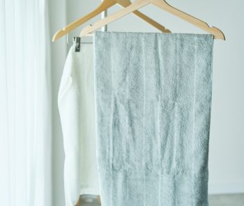 HAREYAKA TOWEL