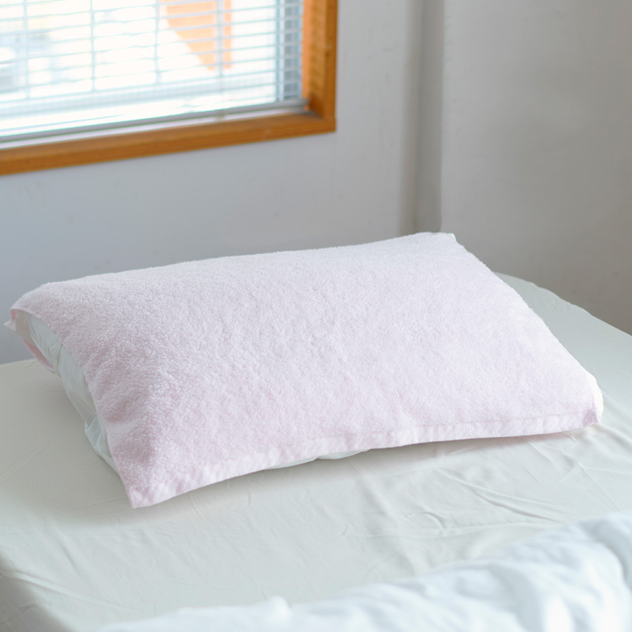 「自分好みのやわらかさ」を選べる、タオル生地の枕カバーが新登場！　＜しあわせのピロータオル＞にこめられた想い