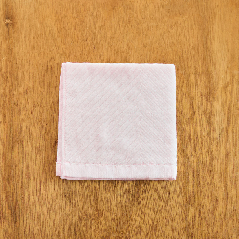 気をつかわせないプレゼント選びのコツとは？1,000円前後のタオルプチギフト５選