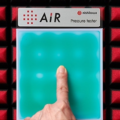 ［AiR］