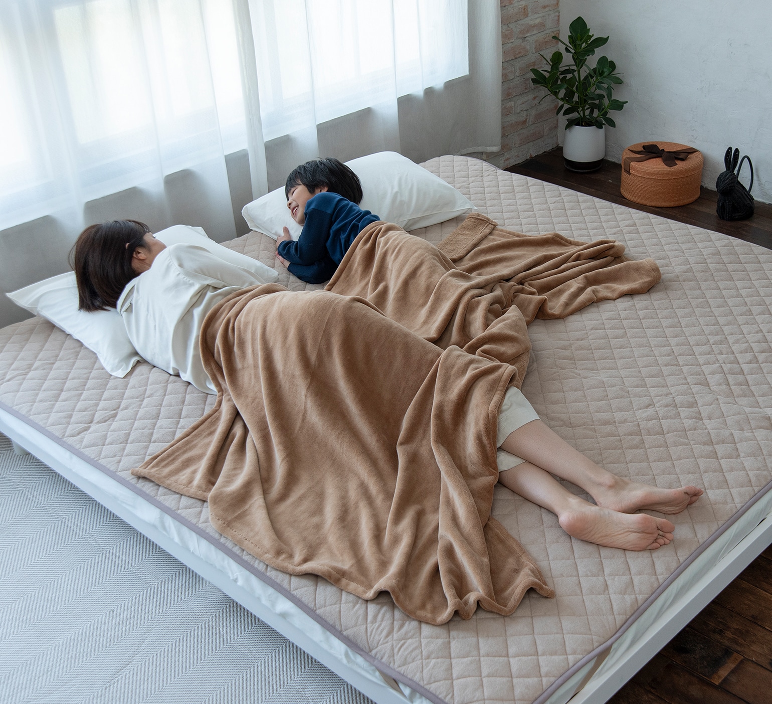 さらりとした綿の敷きパッド（日本製） |