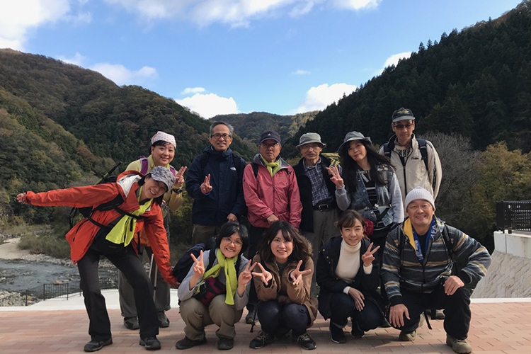 大阪のさわやかクラブでハイキング登山