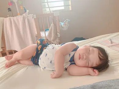 特別賞 りっかちゃんさん『うちのヴィーナス』