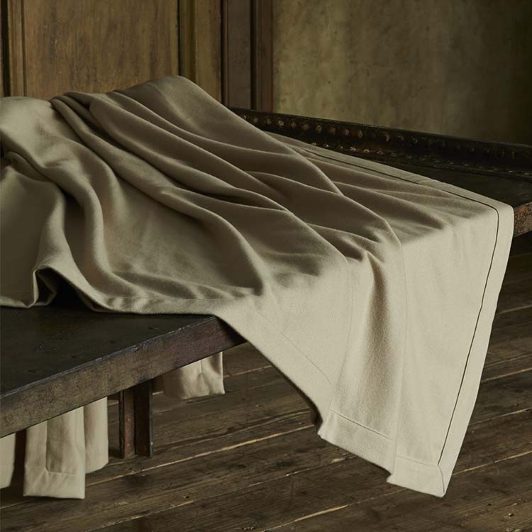 PU6251 カシミヤアンダーブランケット (S) 140×210cm：タオルケット・毛布