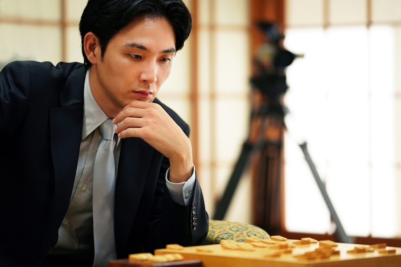 将棋棋士・瀬川晶司五段と今泉健司四段がタオルを将棋の手にたとえると？映画『泣き虫しょったんの奇跡』公開！