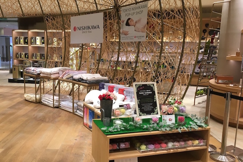 タオルだけでなく寝具も展開