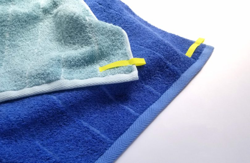 <HAREYAKA TOWEL>の夏らしいさわやかなカラー2色