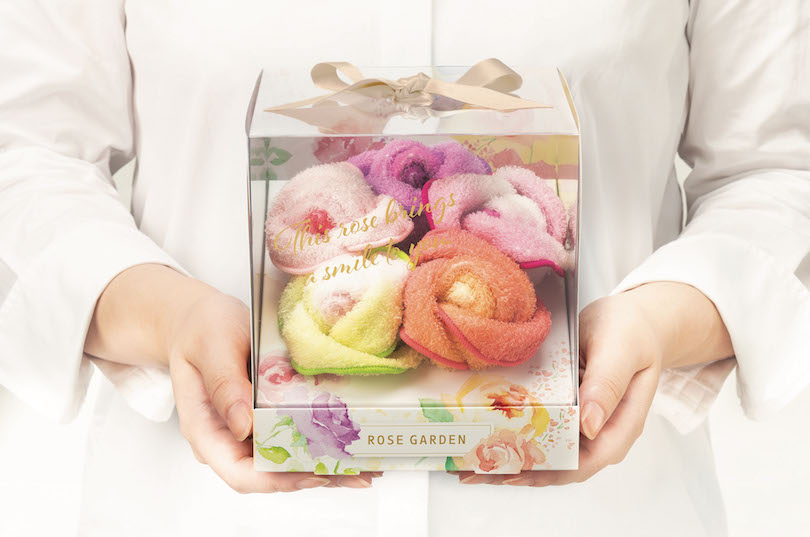 花の形に折りたたんだ際に本物の花のような色の入り方に